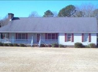 599 Vail Rd, Pikeville, NC 27863