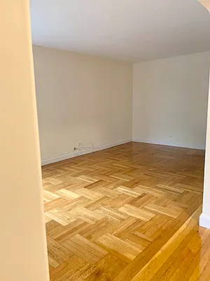 Rented by The Leveque Group, LLC | media 6