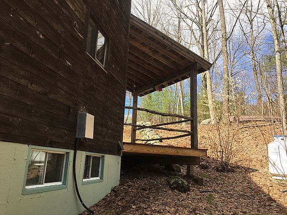 Front porch/side view