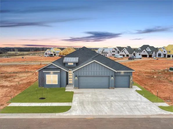 4205 NW 180th St, Edmond, OK 73012