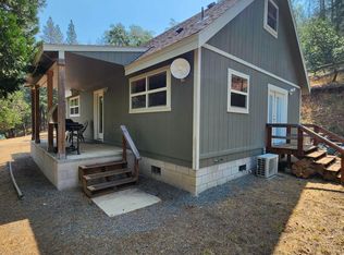 771 Elderberry Ln, Weaverville, CA 96093