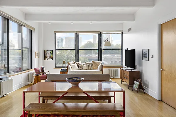Sold by Compass | media 2