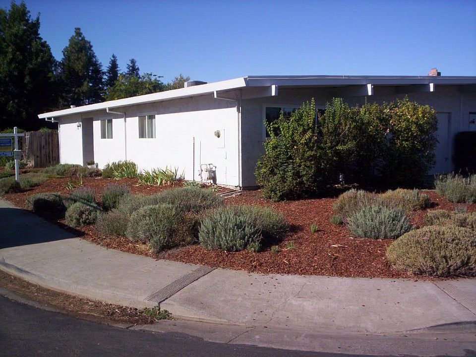 1st image of 1724 Brown Ave