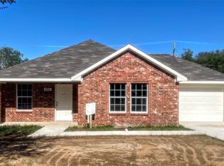 806 SW 24th St, Mineral Wells, TX 76067