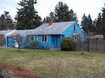 1st image of 16024 30th Ave NE