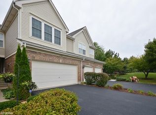 1790 Briggs Ct, Lisle, IL