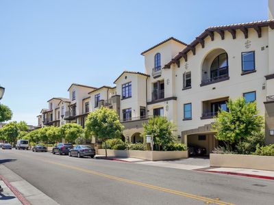 100 1st St UNIT 217, Los Altos, CA, 94022