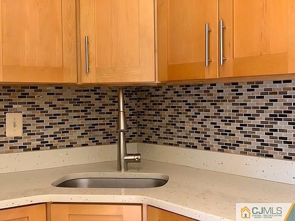 3rd image of 816 Aspen Dr #816