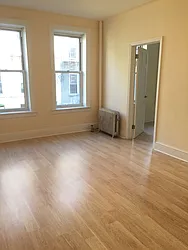 Rented by Metroline Realty