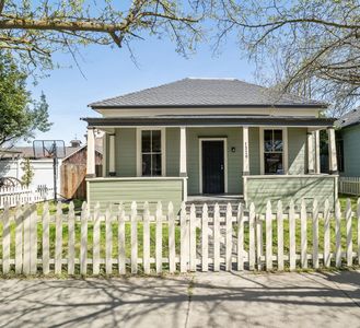1320 P St, Newman, CA, 95360