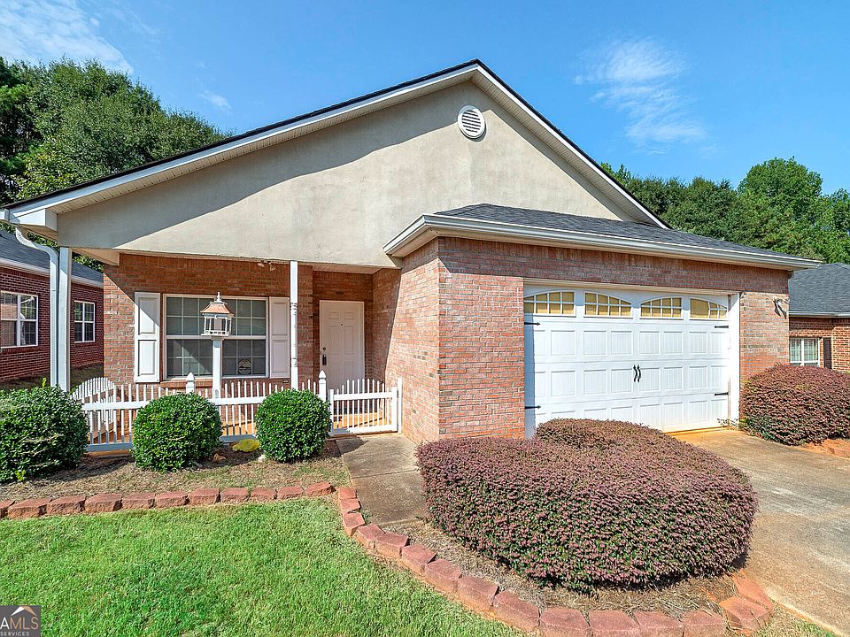 1st image of 140 Astilbe Meadow Dr