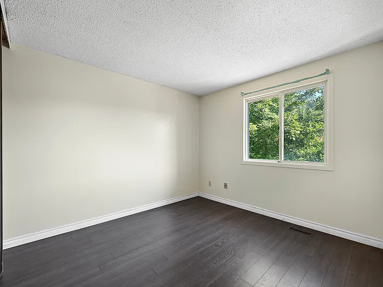 3061 Sir Johns Homestead — Photo 12