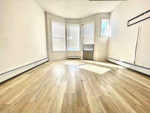 2nd image of 444 Bergen Ave #39E