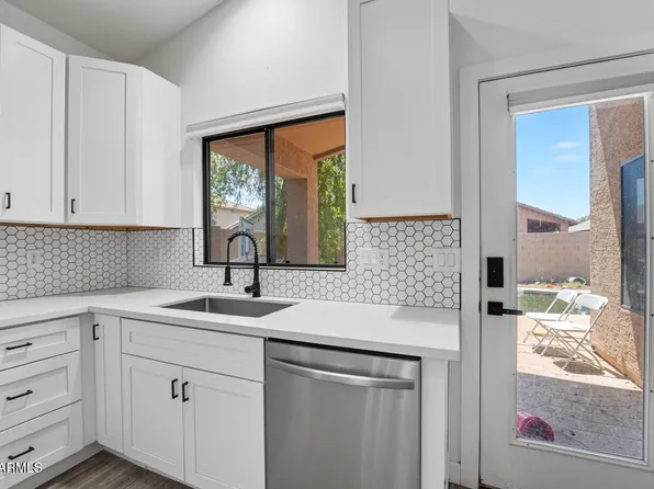 8927 W SHAW BUTTE Drive, Peoria, AZ 85345