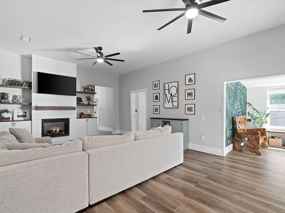 1022 Clark St, Clarksville, TN 37040 Zillow