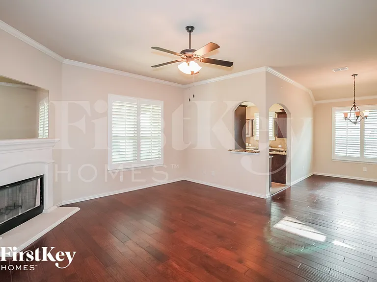 1629 Signature Dr — Photo 2