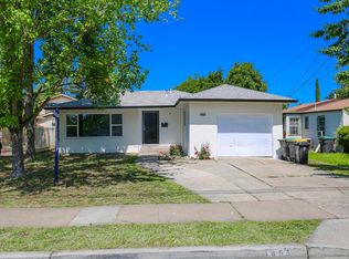 1855 W Acacia St, Stockton, CA