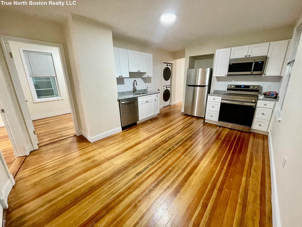 Building Photo - 207 Princeton St #1