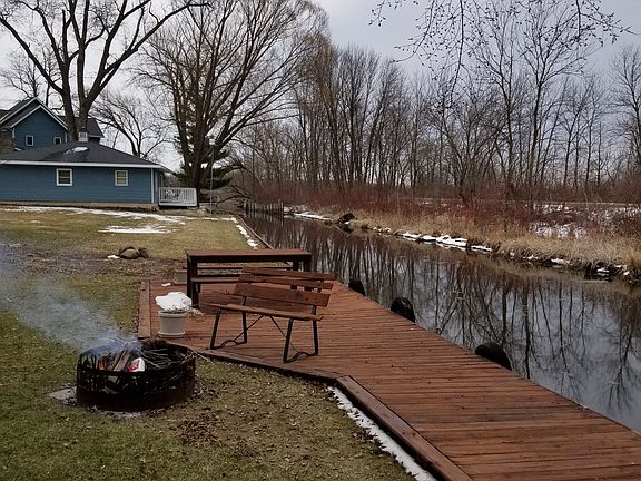 Back Yard Lake Access