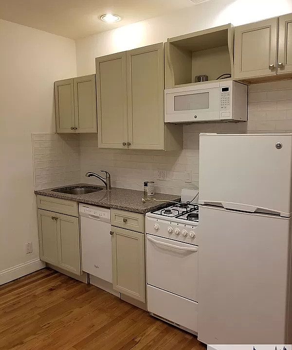 1st image of 82 W 105th St APT 2D