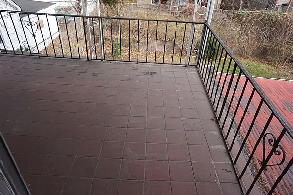 Rented by One Realty Inc | media 10