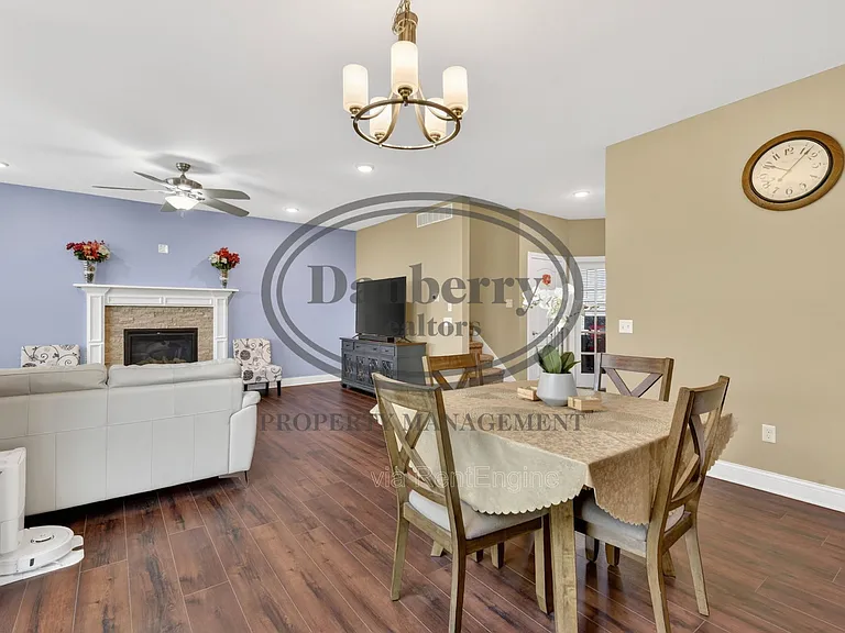 24989 Reddington Ct — Photo 10