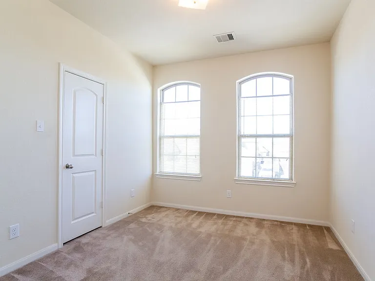 3014 Rose Trace Dr — Photo 15