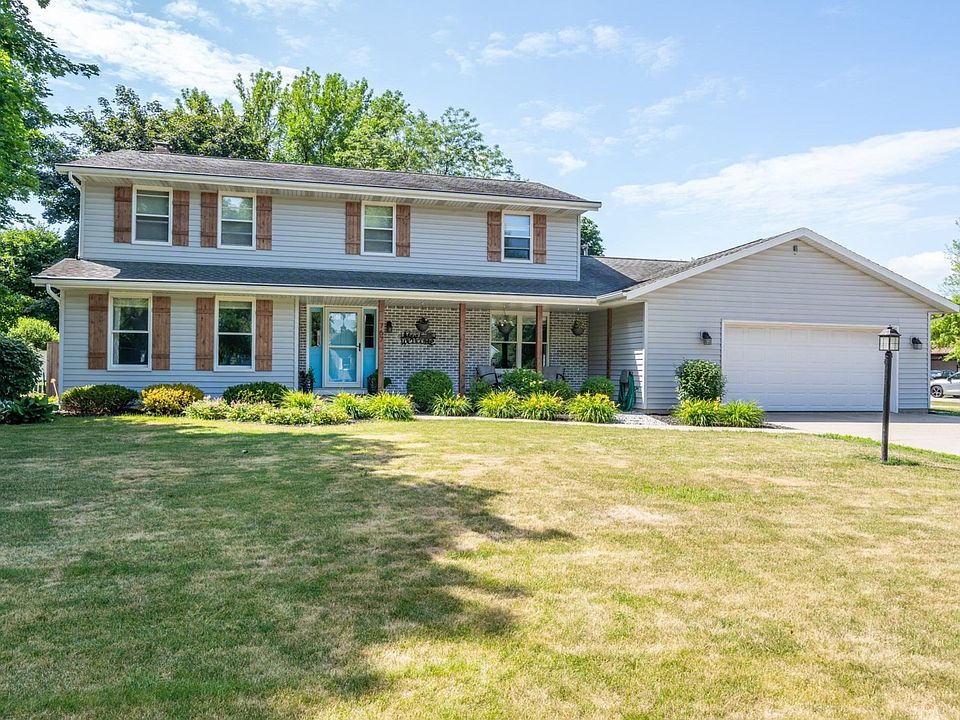 1st image of 767 Millbrook Dr