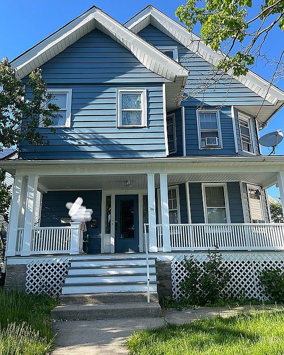 1st image of 101 Crystal St
