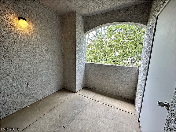 4th image of 2615 W Gary Ave Unit 2007