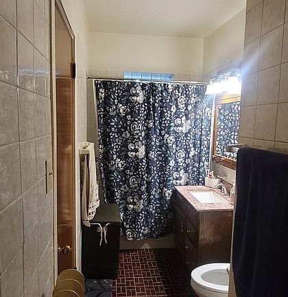 5th image of 6631 N Glenwood Ave #1N