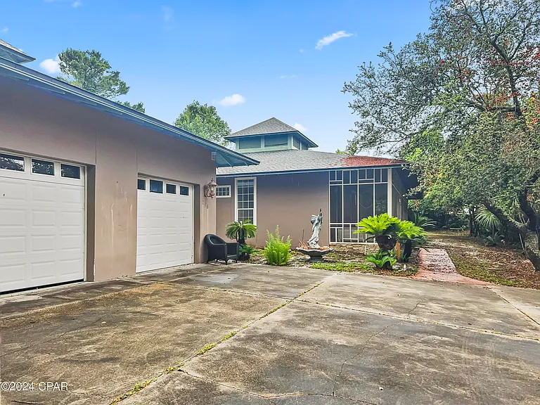 216 Sundial St — Photo 30
