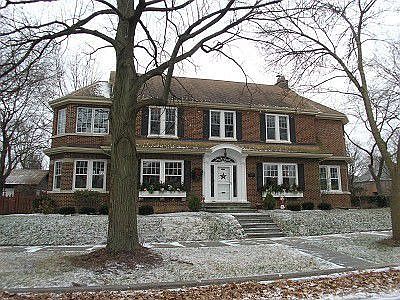 1st image of 601 S Stone Ave