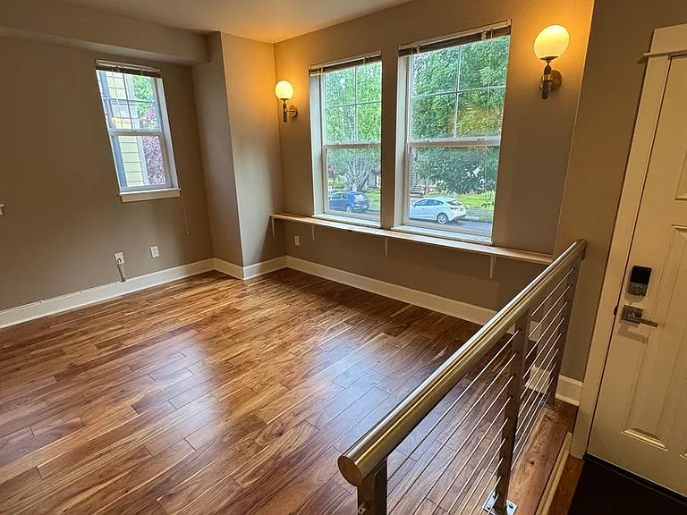 2632 SW Myrtle St — Photo 11