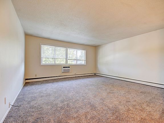 5th image of 229 N Hancock Ave APT 306