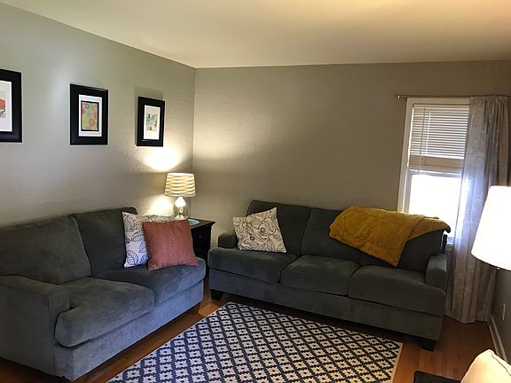 2nd image of 2401 W Callender Ave