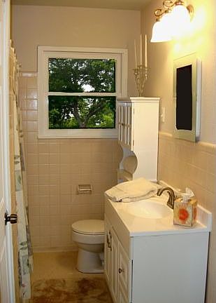 4th image of 1437 Ormond Dr