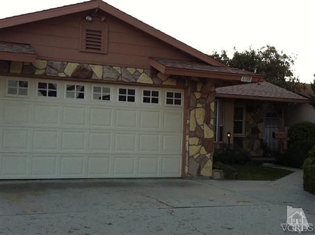 2nd image of 1100 Azalea St