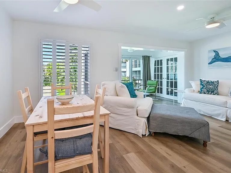 250 7th Ave S #202 — Photo 4