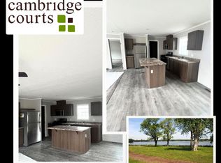 1036 NW Alma Cir, Round Lake, IL 60073