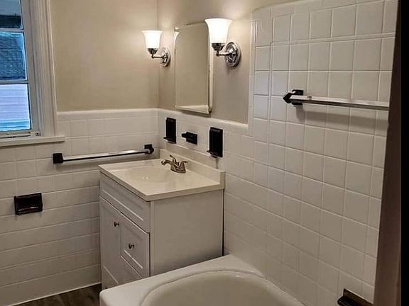 5th image of 1310 Pittston Ave #2R