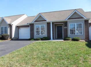 8632 S Bend Dr, Roanoke, VA 24019