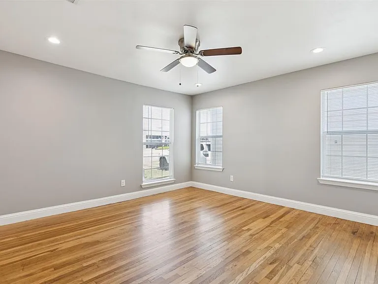 3222 Inwood Rd — Photo 19