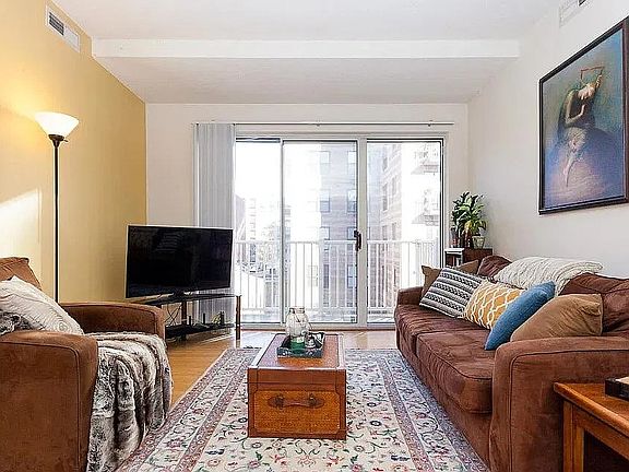 5th image of 1111 11th St NW APT 506