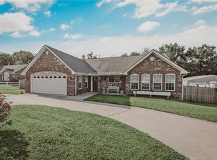 2288 Hayden Rd, Pea Ridge, AR 72751