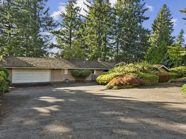 17787 Crestline Dr, Lake Oswego, OR 97034