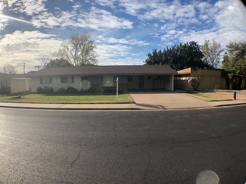 1st image of 1037 E 9th St