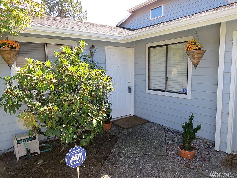 1st image of 11055 SE 250th Ct #A13