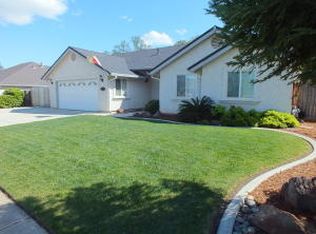 4300 Autumn Harvest Way, Shasta Lake, CA 96019