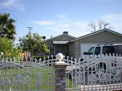 1st image of 5156 Carmellia St